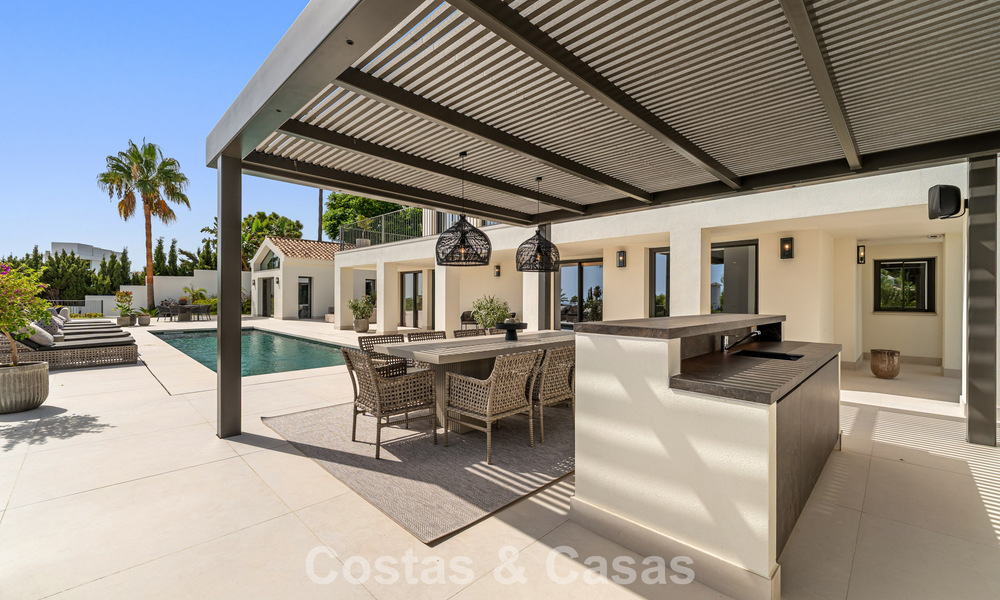 Spacieuse villa de luxe à l'architecture méditerranéenne moderne à vendre sur le Golden Mile de Marbella 785546