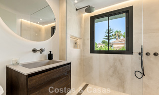 Spacieuse villa de luxe à l'architecture méditerranéenne moderne à vendre sur le Golden Mile de Marbella 785547 