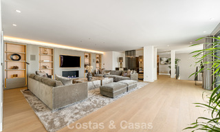 Spacieuse villa de luxe à l'architecture méditerranéenne moderne à vendre sur le Golden Mile de Marbella 785573 