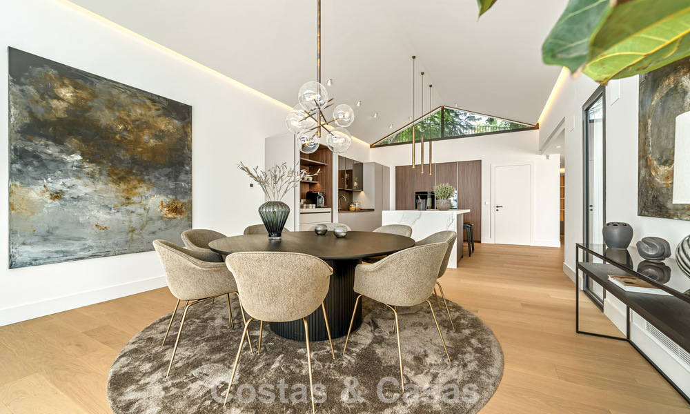 Spacieuse villa de luxe à l'architecture méditerranéenne moderne à vendre sur le Golden Mile de Marbella 785577