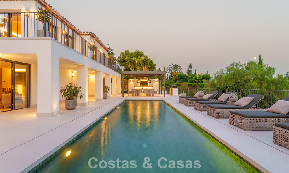 Spacieuse villa de luxe à l'architecture méditerranéenne moderne à vendre sur le Golden Mile de Marbella 785588