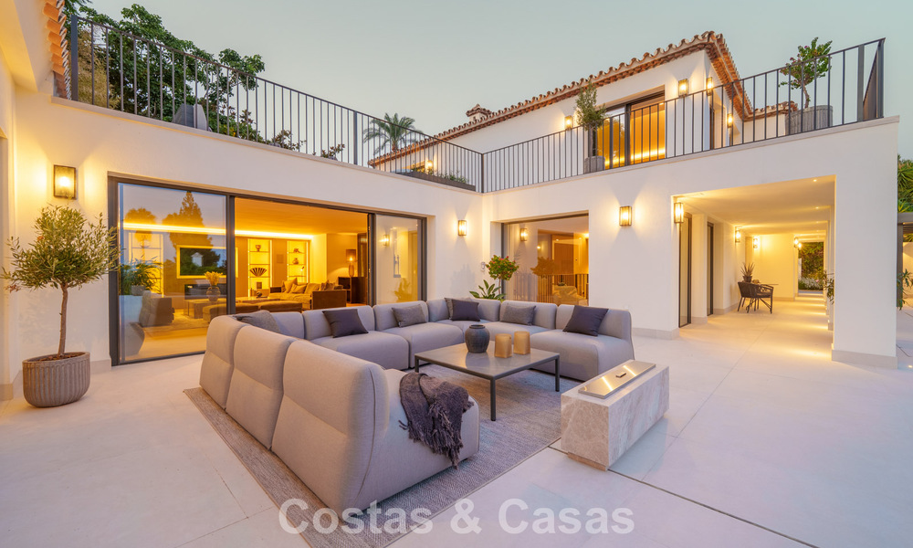Spacieuse villa de luxe à l'architecture méditerranéenne moderne à vendre sur le Golden Mile de Marbella 785589