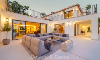 Spacieuse villa de luxe à l'architecture méditerranéenne moderne à vendre sur le Golden Mile de Marbella 785589 
