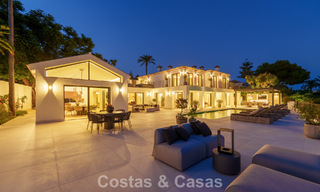 Spacieuse villa de luxe à l'architecture méditerranéenne moderne à vendre sur le Golden Mile de Marbella 785590 