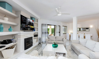 Magnifique villa de 6 chambres à vendre, à côté du club de golf Los Naranjos à Nueva Andalucia, Marbella 785725 