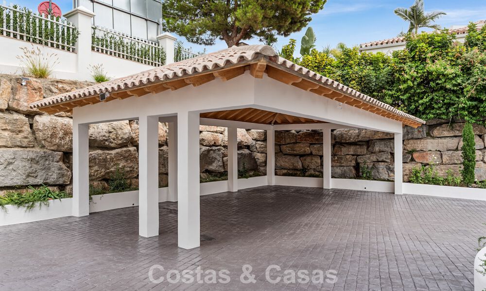 Villa moderne de luxe à vendre en deuxième ligne de golf, dans un quartier résidentiel privilégié, à Benahavis - Marbella 785738