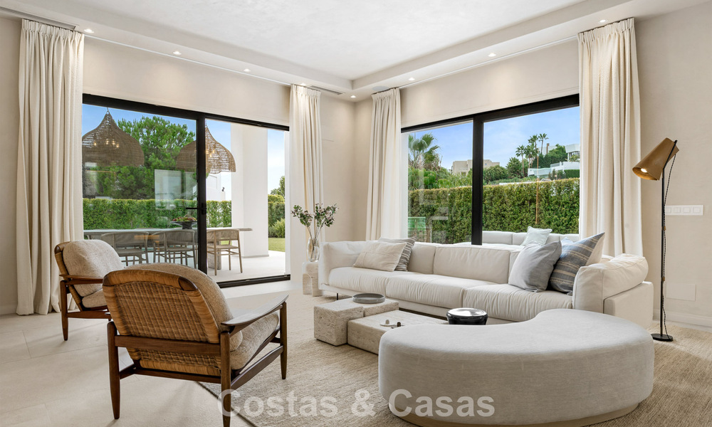 Villa moderne de luxe à vendre en deuxième ligne de golf, dans un quartier résidentiel privilégié, à Benahavis - Marbella 785752