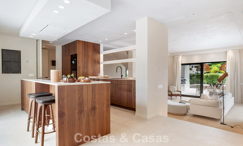 Villa moderne de luxe à vendre en deuxième ligne de golf, dans un quartier résidentiel privilégié, à Benahavis - Marbella 785757