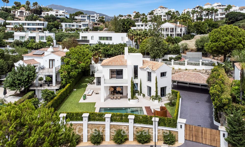 Villa moderne de luxe à vendre en deuxième ligne de golf, dans un quartier résidentiel privilégié, à Benahavis - Marbella 785762