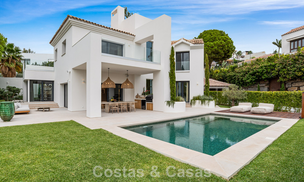 Villa moderne de luxe à vendre en deuxième ligne de golf, dans un quartier résidentiel privilégié, à Benahavis - Marbella 785770
