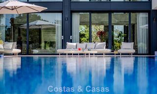 Chef-d'œuvre majestueux à vendre, au style moderne, dans un quartier résidentiel sécurisé de Sotogrande, Costa del Sol 786186 