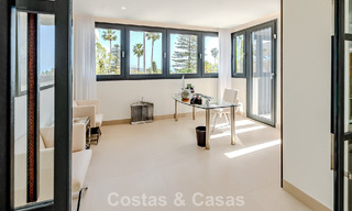 Chef-d'œuvre majestueux à vendre, au style moderne, dans un quartier résidentiel sécurisé de Sotogrande, Costa del Sol 786228 