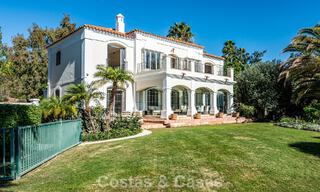 Superbe villa de luxe à vendre, à l'architecture andalouse intemporelle, avec vue sur la mer à Benahavis - Marbella 786050 