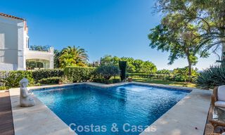 Superbe villa de luxe à vendre, à l'architecture andalouse intemporelle, avec vue sur la mer à Benahavis - Marbella 786053 