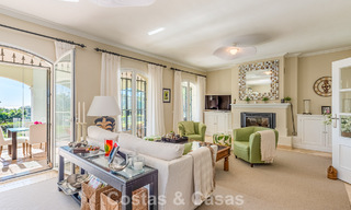 Superbe villa de luxe à vendre, à l'architecture andalouse intemporelle, avec vue sur la mer à Benahavis - Marbella 786071 