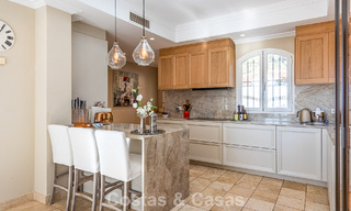 Superbe villa de luxe à vendre, à l'architecture andalouse intemporelle, avec vue sur la mer à Benahavis - Marbella 786075 