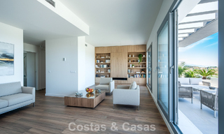 Appartement moderne, neuf et prêt à emménager, à vendre dans un complexe de golf près d'Estepona 785916 