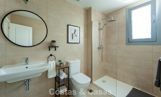 Appartement moderne, neuf et prêt à emménager, à vendre dans un complexe de golf près d'Estepona 785920 