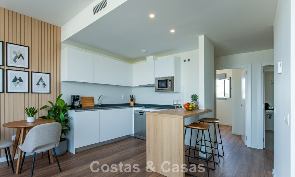Appartement moderne, neuf et prêt à emménager, à vendre dans un complexe de golf près d'Estepona 785925