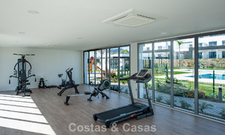 Appartement moderne, neuf et prêt à emménager, à vendre dans un complexe de golf près d'Estepona 785937 