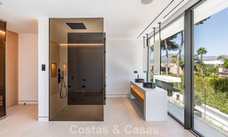 Maison moderne et luxueuse, prête à emménager, à vendre, à la périphérie de Nueva Andalucia et du Golden Mile, Marbella 786038 