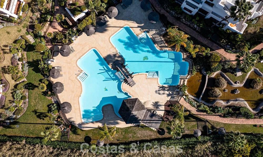 Appartement de luxe en bord de mer, prêt à emménager, à vendre sur le New Golden Mile, entre Marbella et Estepona 785944
