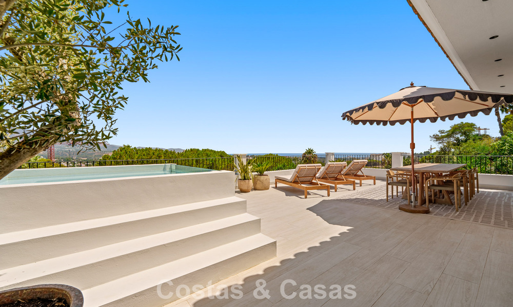Villa de luxe majestueuse à vendre dans un quartier résidentiel recherché au cœur de Nueva Andalucia, Marbella 790383