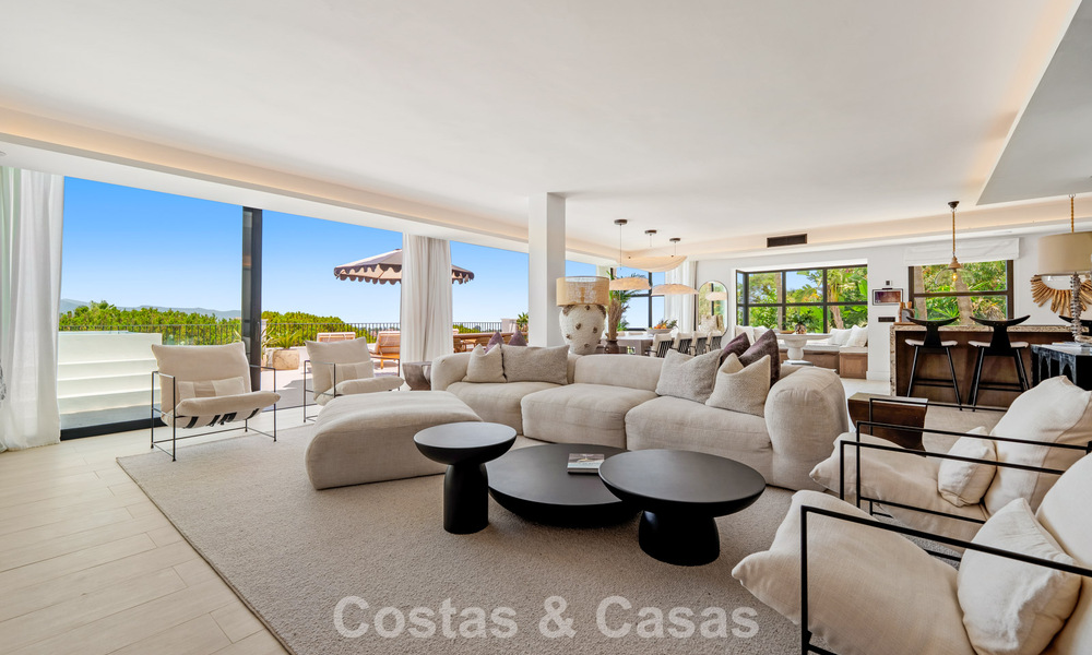 Villa de luxe majestueuse à vendre dans un quartier résidentiel recherché au cœur de Nueva Andalucia, Marbella 790388