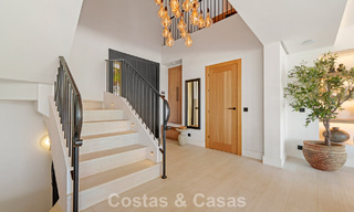 Villa de luxe majestueuse à vendre dans un quartier résidentiel recherché au cœur de Nueva Andalucia, Marbella 790389 