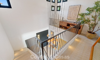 Villa de luxe majestueuse à vendre dans un quartier résidentiel recherché au cœur de Nueva Andalucia, Marbella 790390 