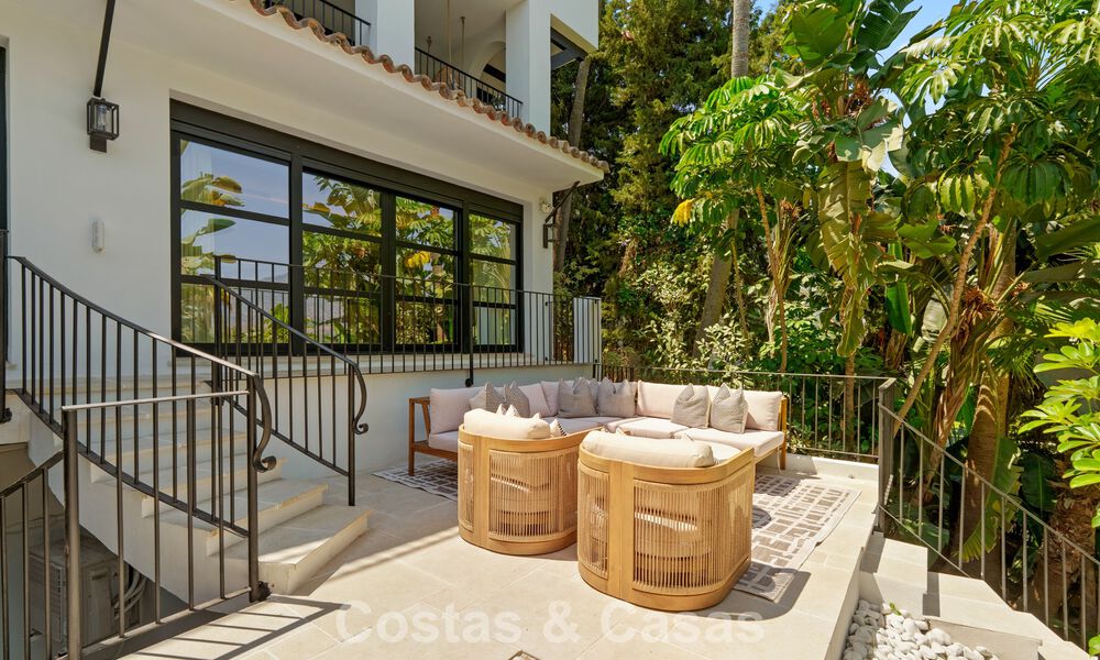 Villa de luxe majestueuse à vendre dans un quartier résidentiel recherché au cœur de Nueva Andalucia, Marbella 790399