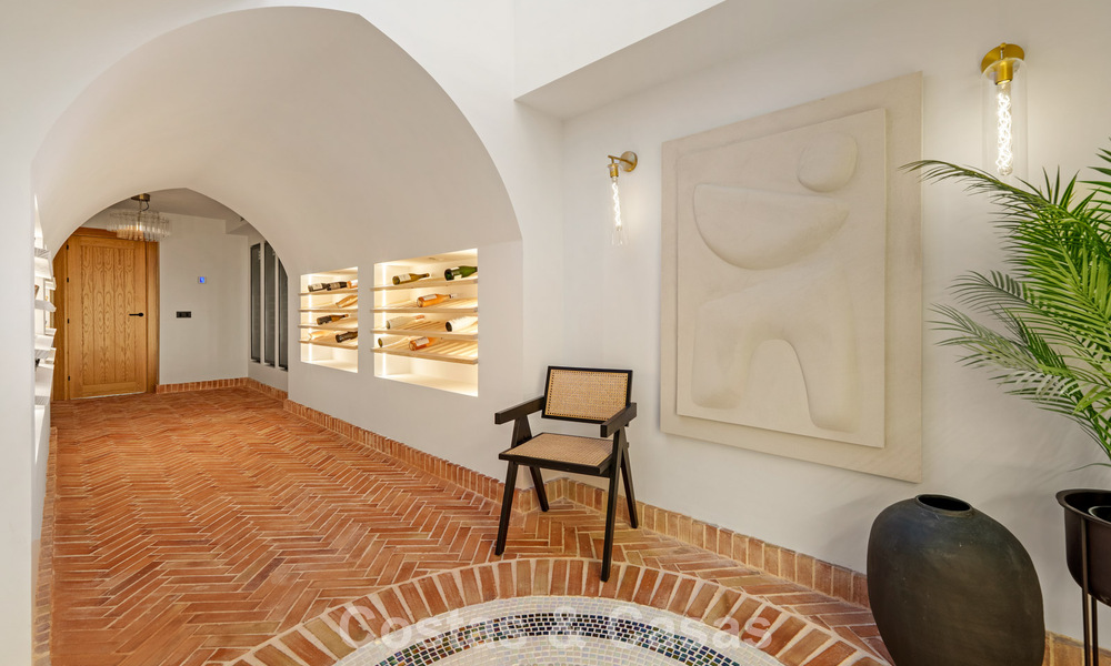 Villa de luxe majestueuse à vendre dans un quartier résidentiel recherché au cœur de Nueva Andalucia, Marbella 790412