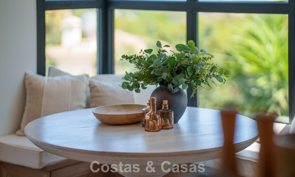 Villa de luxe majestueuse à vendre dans un quartier résidentiel recherché au cœur de Nueva Andalucia, Marbella 790414