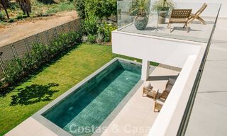Villa neuve, prête à emménager, à l'architecture contemporaine, à vendre à quelques pas de la plage d'Estepona 786251 