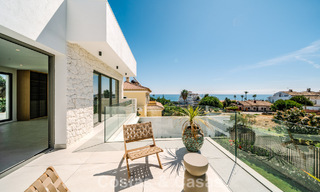 Villa neuve, prête à emménager, à l'architecture contemporaine, à vendre à quelques pas de la plage d'Estepona 786254 