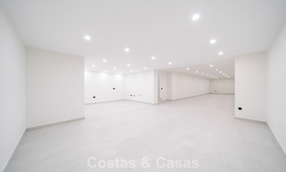 Villa neuve, prête à emménager, à l'architecture contemporaine, à vendre à quelques pas de la plage d'Estepona 786285 