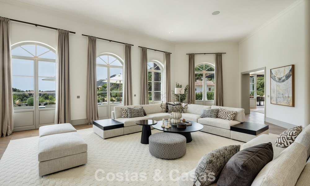 Sublime villa de charme à vendre, entourée d'un écrin de verdure dans le prestigieux complexe hôtelier La Zagaleta à Marbella – Benahavis 786161