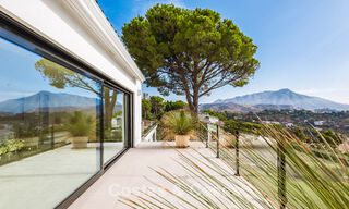 Spacieuse villa avec vue sur la mer et logement d'invités indépendant à vendre à El Madroñal en Benahavis - Marbella 786427 