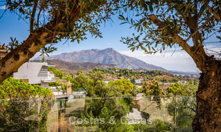 Spacieuse villa avec vue sur la mer et logement d'invités indépendant à vendre à El Madroñal en Benahavis - Marbella 786476 