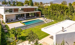 Villa de luxe sophistiquée à vendre à proximité des commodités de Guadalmina et San Pedro, Marbella 786540 