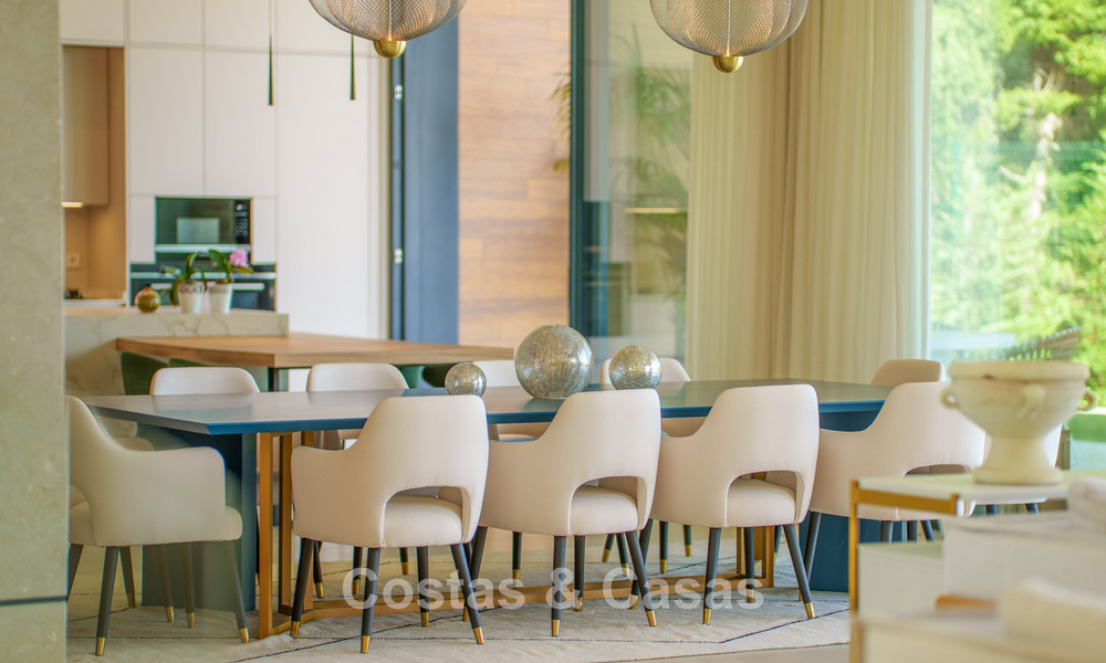 Villa de luxe sophistiquée à vendre à proximité des commodités de Guadalmina et San Pedro, Marbella 786593