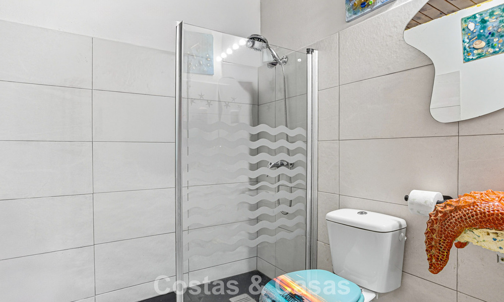 Maison unique et spacieuse de plain-pied offrant de nombreuses possibilités, située en plein cœur de Marbella 786529