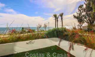 Maison moderniste, prête à emménager, avec vue sur la mer, à vendre, à quelques minutes à pied du centre-ville d'Estepona 786326 