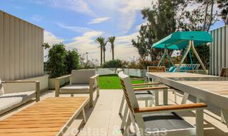 Maison moderniste, prête à emménager, avec vue sur la mer, à vendre, à quelques minutes à pied du centre-ville d'Estepona 786327 