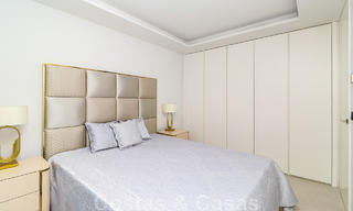 Maison moderniste, prête à emménager, avec vue sur la mer, à vendre, à quelques minutes à pied du centre-ville d'Estepona 786331 