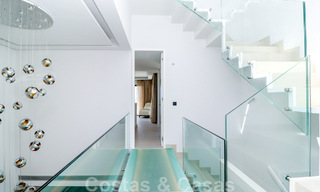 Maison moderniste, prête à emménager, avec vue sur la mer, à vendre, à quelques minutes à pied du centre-ville d'Estepona 786334 