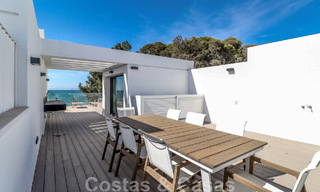 Maison moderniste, prête à emménager, avec vue sur la mer, à vendre, à quelques minutes à pied du centre-ville d'Estepona 786339 
