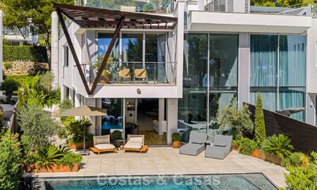 Maison de luxe moderniste, prête à emménager, avec piscine privée, à vendre à Sierra Blanca, sur le Golden Mile de Marbella 786664