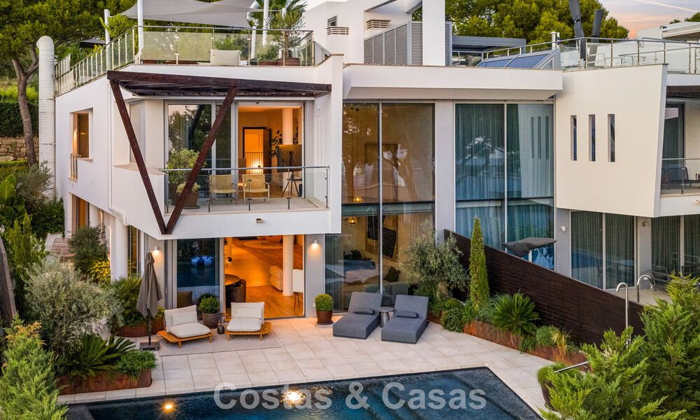 Maison de luxe moderniste, prête à emménager, avec piscine privée, à vendre à Sierra Blanca, sur le Golden Mile de Marbella 786665