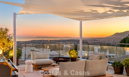 Maison de luxe moderniste, prête à emménager, avec piscine privée, à vendre à Sierra Blanca, sur le Golden Mile de Marbella 786667